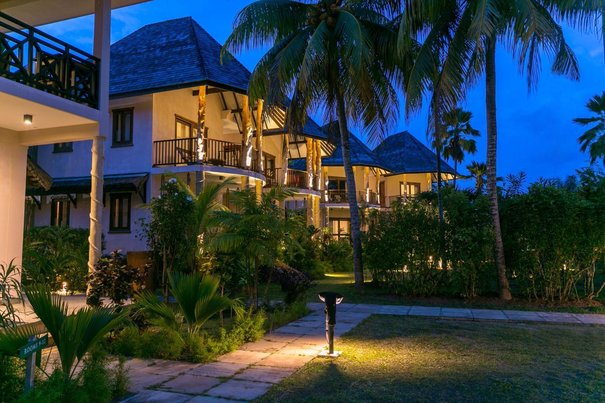 Les Lauriers Eco Hotel Anse Volbert Village  Bagian luar foto